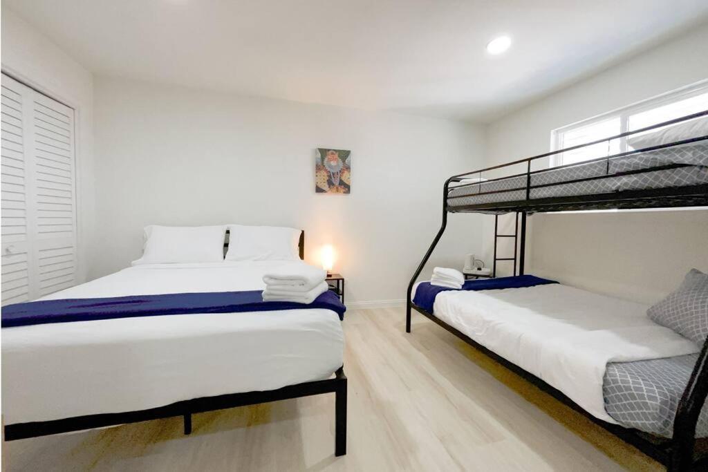 Roomy Home 5 Mins From Attractions Galveston Esterno foto