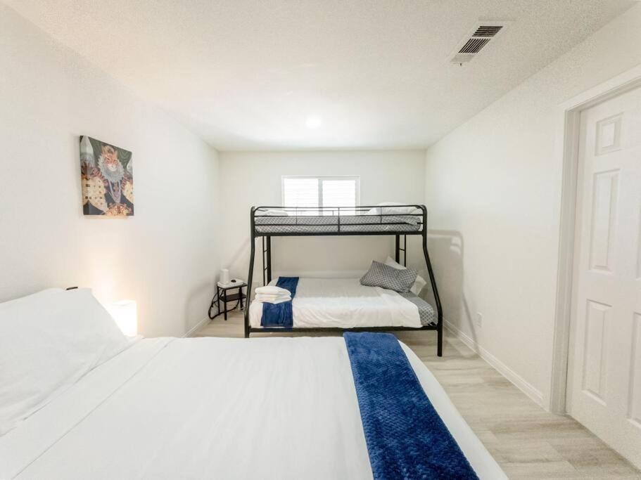 Roomy Home 5 Mins From Attractions Galveston Esterno foto